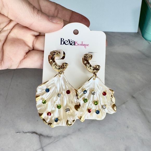 Gold and Red Floral Fan Earrings - Picture 2 of 4